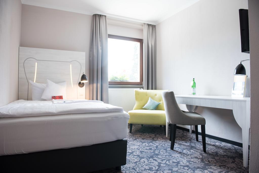 Parkhotel Schillerhain Kirchheimbolanden Eksteriør billede