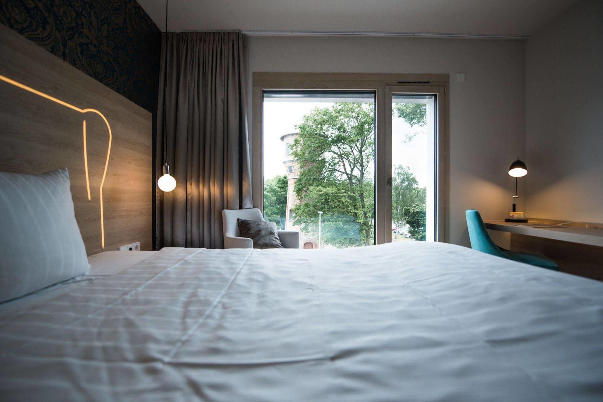 Parkhotel Schillerhain Kirchheimbolanden Eksteriør billede
